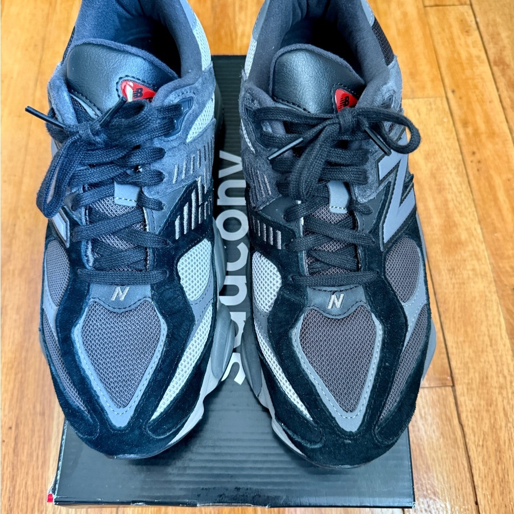 New Balance 9060 Black/Castlerock - Size 9.5